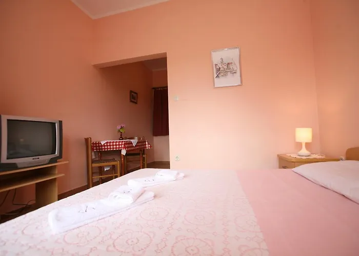 Appartement Neda - South