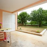 Neda - South Apartman Poreč